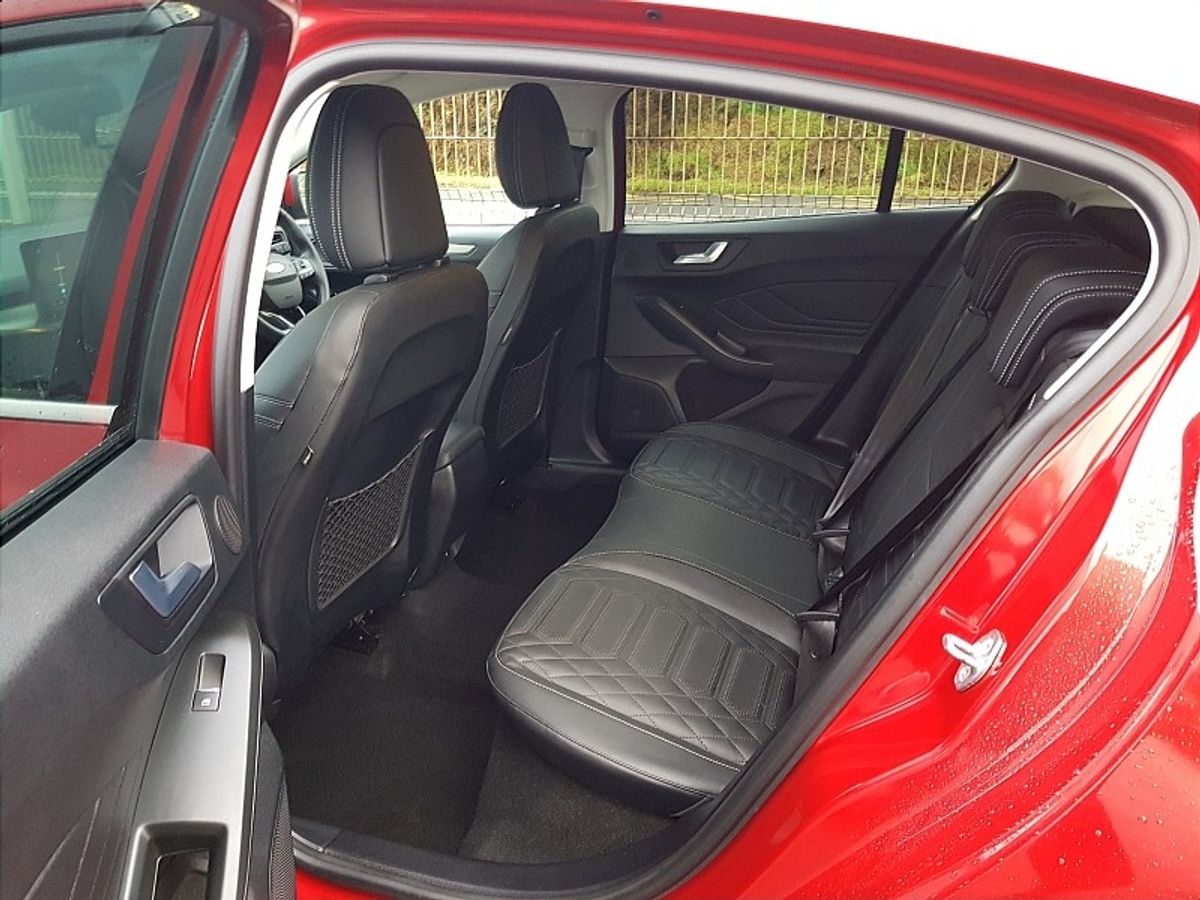 Ford Ford Focus (231) **RELOCATION SALE NOW ON** 1.0 ECOB TITANIUM X 125HP